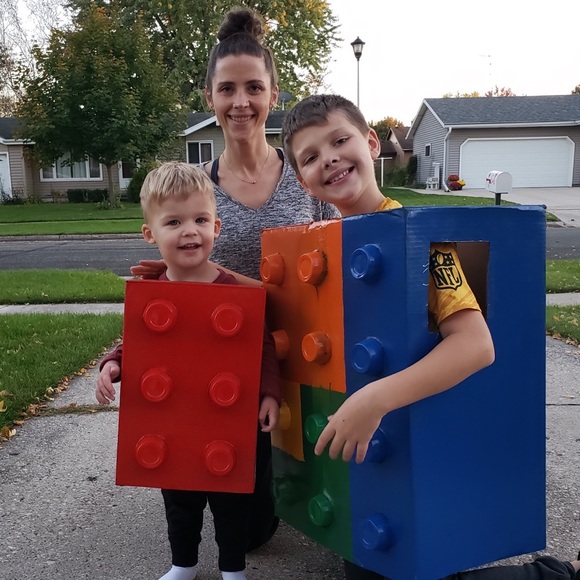 💝Hi, I’m Rachel! Happy Poshing💝 - Picture 8 of 16